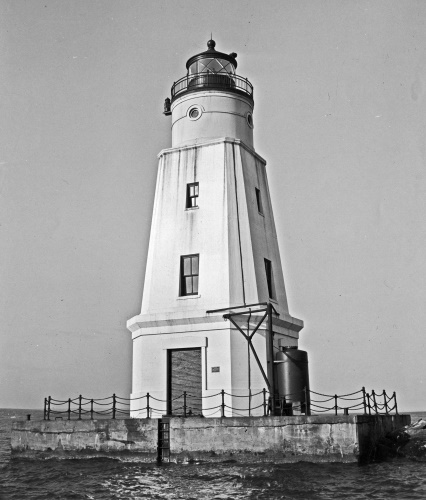 Ashland Breakwater Lighthouse
